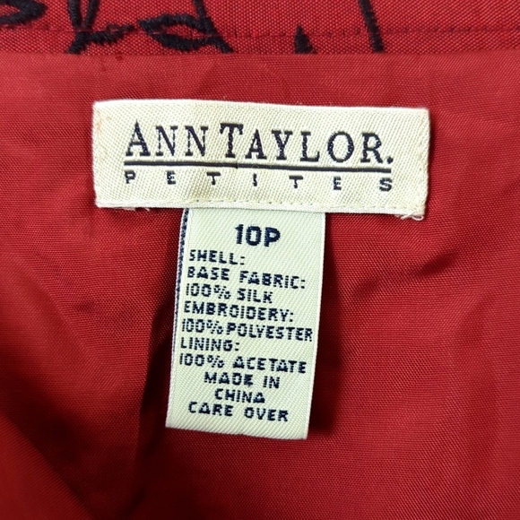 Ann Taylor 90's Vintage Floral Embroidered Silk High Waisted Mini Skirt Red 10P - Picture 4 of 10